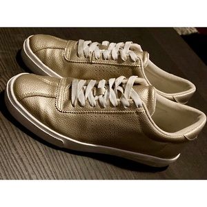 Gold Low Top Metallic Sneakers Tennis Shoes H&M Size 7 Barely Worn Clean NWOT